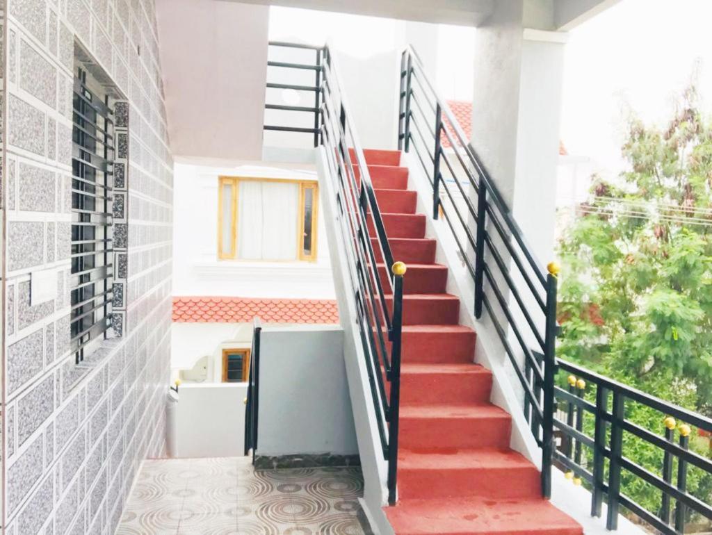 Veeru Homestay Хоспет Екстериор снимка
