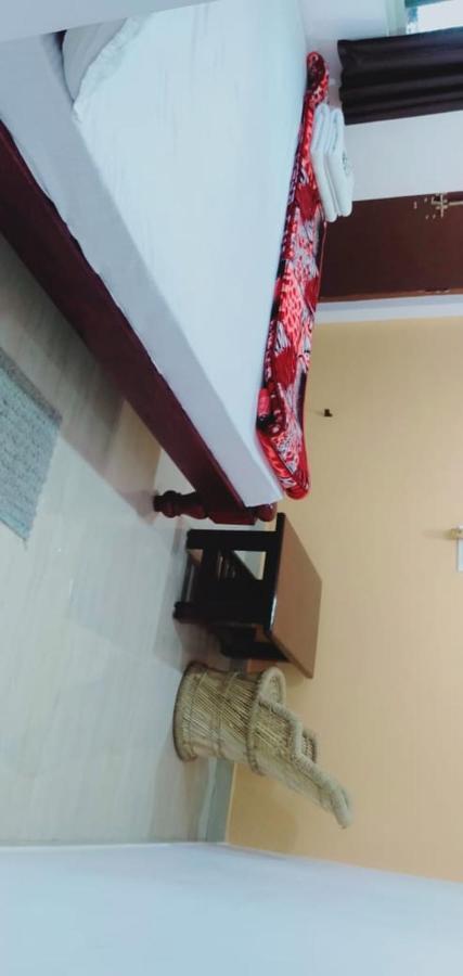 Veeru Homestay Хоспет Екстериор снимка