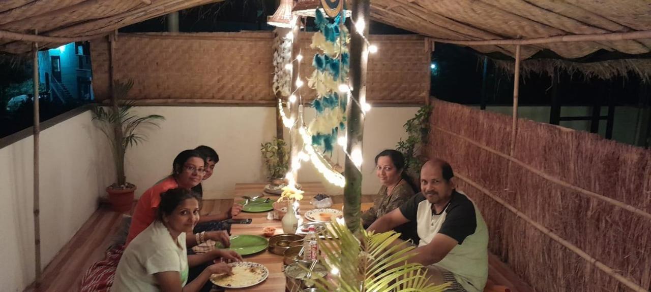 Veeru Homestay Хоспет Екстериор снимка